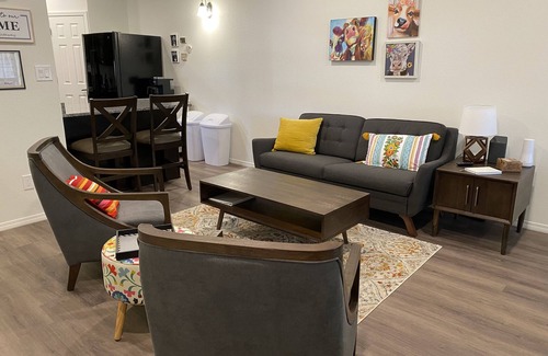 Albuquerque House | Grande Getaway-centrally located, well appointed home
