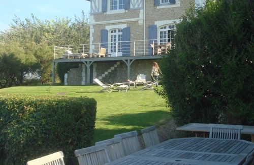 Benerville-sur-Mer Villa | Grande Maison sur la Plage