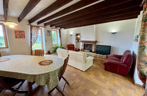 La Merlatiere House | Grande Maison au Calme