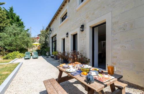 Ranton House | Grande maison contemporaine 160 m2 et son jardin privatif de 700 m2 - logement entier