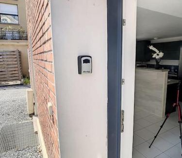 Amiens Apartment | Grande Maison Cosy Terrasse Parking Gare 8 Pers