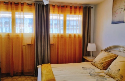 Le Blanc-Mesnil Cabin | Grande Maison Familiale Proche Paris/roissy/le Bourget