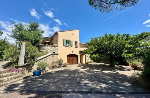 Villeneuve-de-Berg House | Grande maison au cœur de l'Ardèche 12 personnes