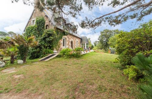 Penvenan House | Grande Maison, les pieds dans l'eau, Vacances Bord de Mer (50m de la plage).
