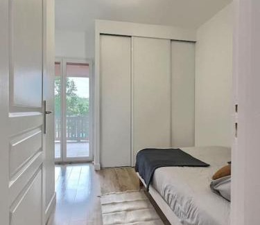 Brindas Villa | Grande maison rénovée 15mn Lyon,35mn Eurexpo