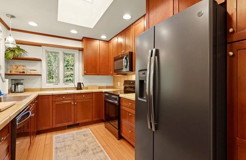 Banner Elk Cottage | Grandfather Cottage-Banner Elk-3BR/2.5BA, WFIF, AC Fire Pit