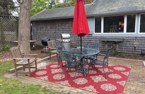 Brewster House | Grandfather's Lane charmer