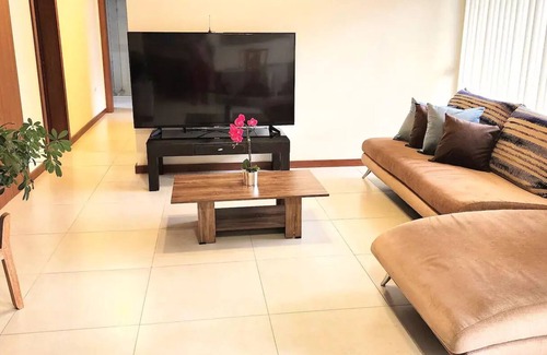Quito Apartment | Grandioso apartamento.