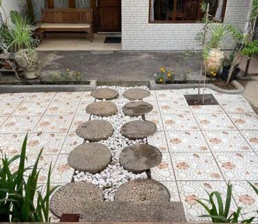 Bandung House | Grandma house in the village with back garden
