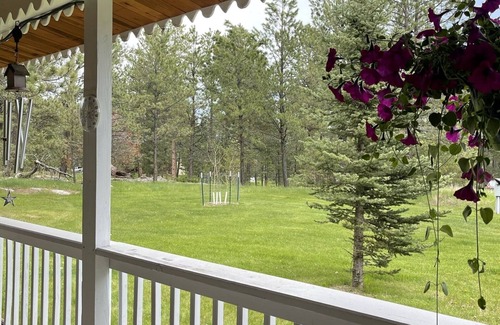 Custer House | Grandma's House in the Woods, one mile from Custer