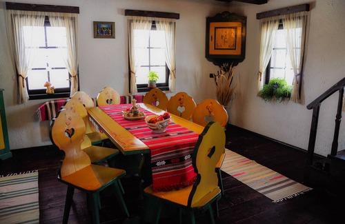 Bran House | Grandma's House - traditional house near to Bran Castle
