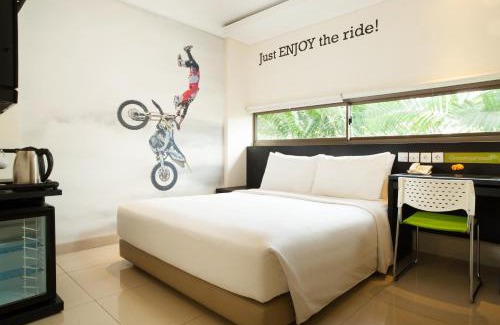 Dyanapura Hotel | Grandmas Plus Hotel Seminyak