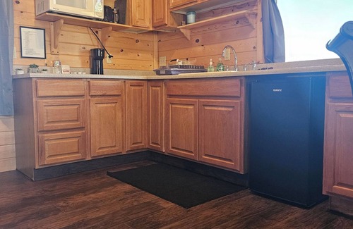 Apple Valley Cabin | Grandpa's Cabin