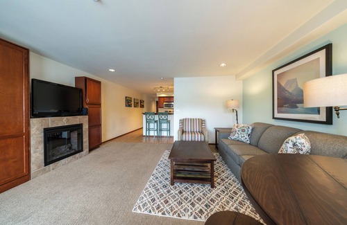 Chelan Condo | Grandview 636 Waterfront condo on Lake Chelan