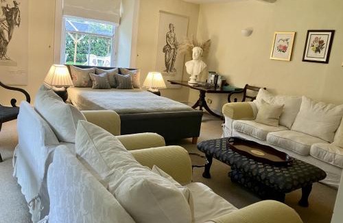 Euston Bed & Breakfast | Grange Farm