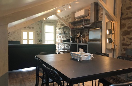 Saint-Maurice-en-Quercy House | Grange Aménagée- Corps de Ferme à la Campagne