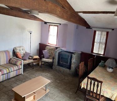 Saint-Paul-Mont-Penit House | Grange