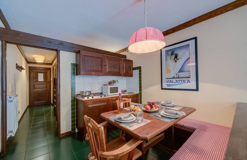 Grangesises Apartment | Grange Hike & Ski - 24C Sestriere, Sestriere (Grange Sises), Italy