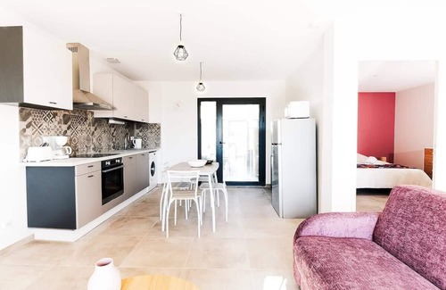 Assier Condo | Grange Roca Masia - Les Pivoines, jardin, piscine