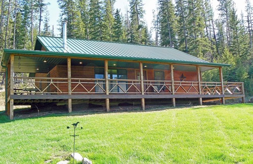 Custer House | Granite Springs | 2 Bed, 2 Bath