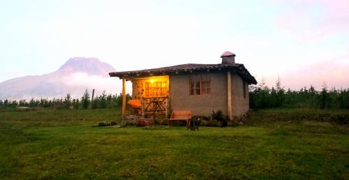 Otavalo Ski Chalet | granja Taita Iza descanso en medio de 2 volcanes