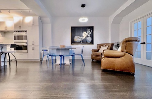 Downtown Boston Condo | Grant 3BR/2BA City Living at Boston Common & Park: Family Favorite!