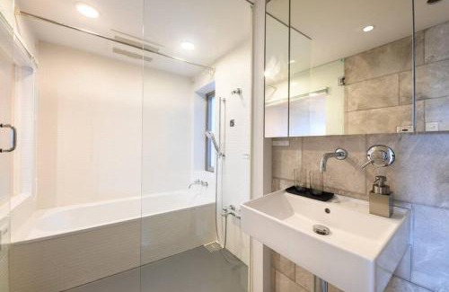 Shiba Apartment | GRASS BLDG 401