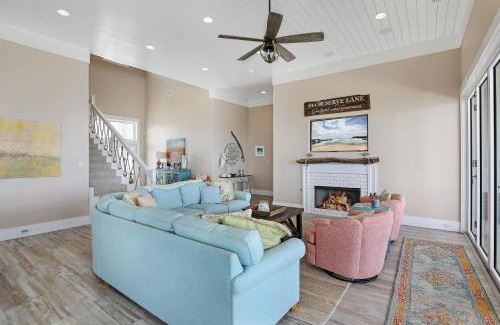 Rockport House | Grateful and Graciuos