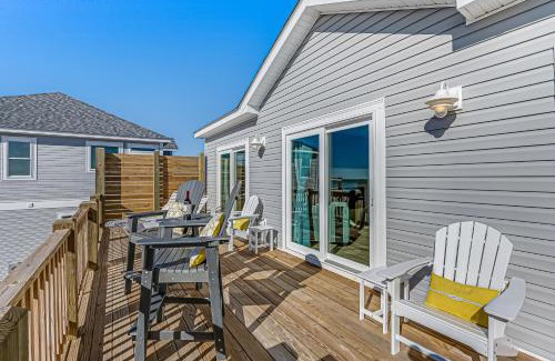 North Topsail Beach House | Gray Dolphin IV