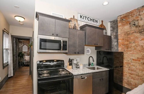 Over-the-Rhine Apartment | Gray Gardens | OTR Cincinnati