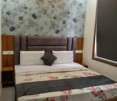 Amritsar Bed & Breakfast | Gray Stone- Two mints by walk From Golden Temple