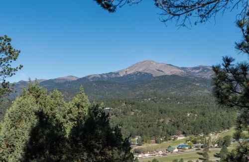 Ruidoso House | Gray Wolf Lodge