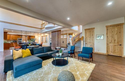 Truckee House | Grays Crossing by AvantStay Stunning 4BDR Cabin