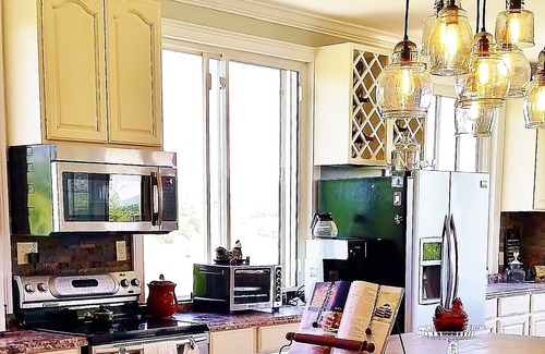 Wilson Creek Cabin | Grayson County Gourmet Getaway - NEW Unlimited High speed wifi and Central A/C!