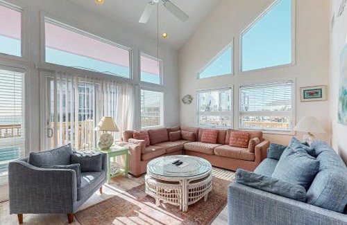 Gulf Trace House | Grayton Beach "Inn The Pink" 95 High Dune Drive (House)