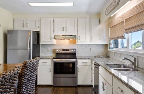 Grayton Beach Condo | Grayton Sedation on Hotz Avenue