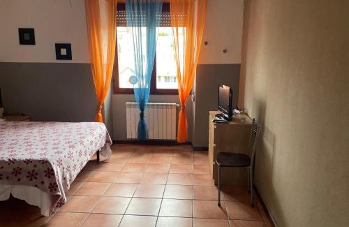 Centro Storico Sud Apartment | Grazioso Trilocale Centro/Stazione
