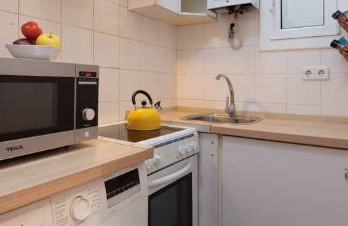 Sant Pere Apartment | Great 3-Bedroom Apartment for 6ppl in El Born, old town!