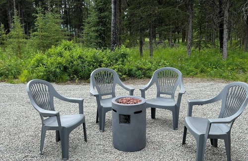 Cohoe House | Great Alaska Fishing Adventures! 4 beds available, 1 Master Bedroom, King Bed.