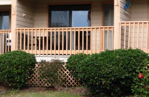 Folly Field Condo | Great amenities, CLEAN, Convenient!