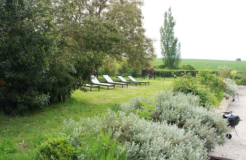 Isigny-sur-Mer Cottage | Great Ancient Renovated with fireplace and billiards