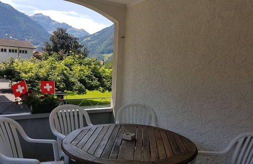 Matten bei Interlaken Apartment | Great apartment for large groups & families. Sleeps 10. Wonderful views.
