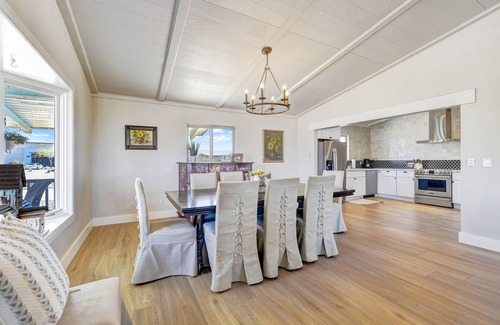 Desert View Village House | Great Balcony with Mountain Views