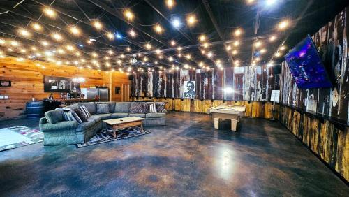 Copperhill House | Great Cabins Ideal for Groups Getaways in Copperhill, Tennessee