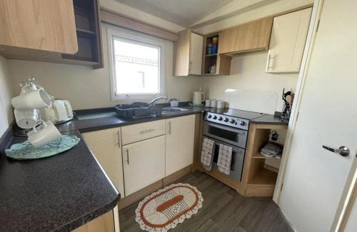 Clacton-on-Sea House | Great caravan with homely feel in Clacton-on-Sea