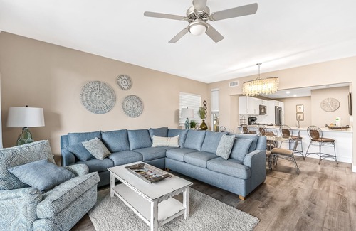 Rosemary Beach Condo | Great condo just steps from the Gulf waters with hot tub, pool & pickleball