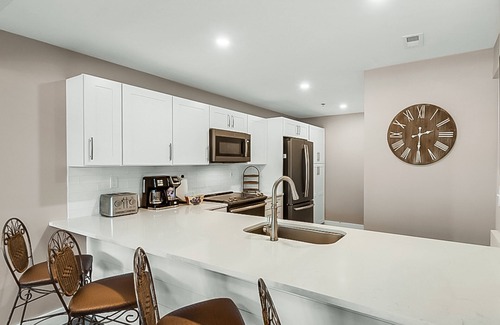 Rosemary Beach Condo | Great condo just steps from the Gulf waters with hot tub, pool & pickleball