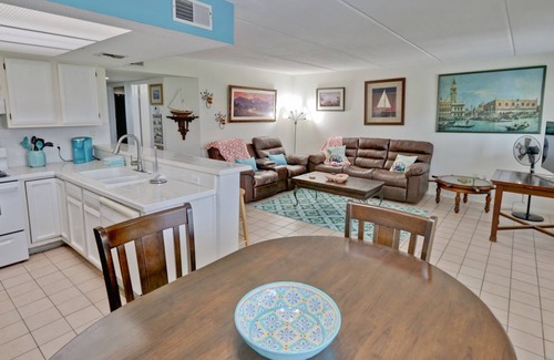 South Padre Island Condo | Great Condo in the Middle of it ALL!