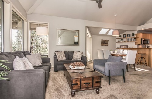 Century West Condo | Great condo w/2 decks, near the slopes - city view (3rd bedroom option)
