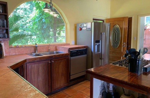 Upper Carolina Villa | Great Coral Bay View! solar power and central to beaches and hiking
